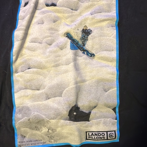 Casual Industrees, Lando Pillows, size medium - Picture 2 of 5